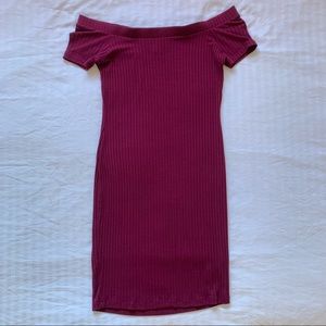 💜 Plum Off-The-Shoulder Bodycon Dress